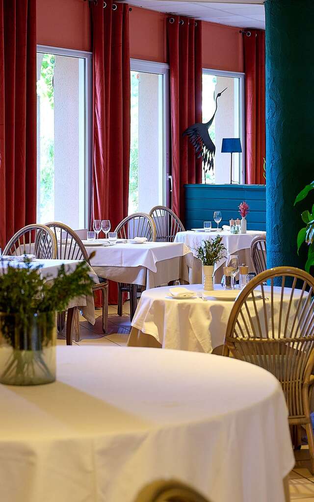 LOGIS HOTEL & RESTAURANT L'ERMITAGE