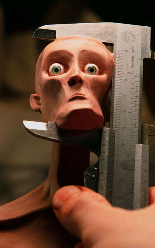 Courts des grands / L'Avant-Scène (PUPAZZI)