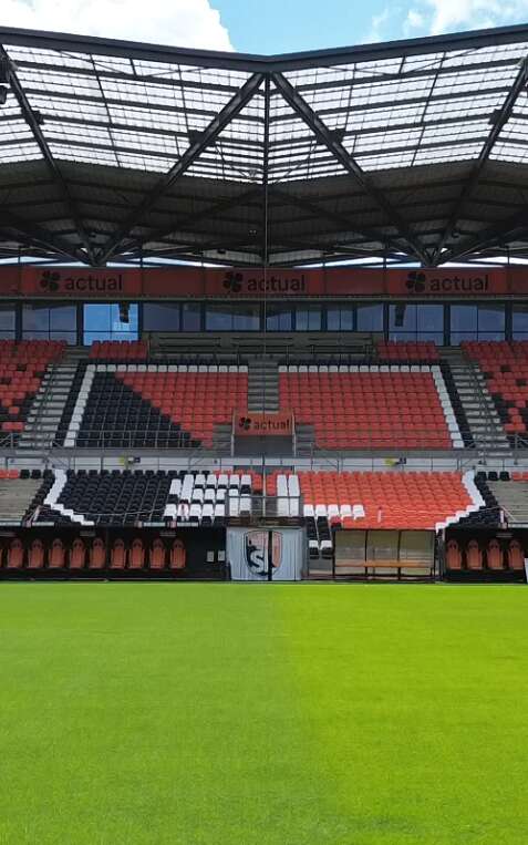 Industrielle Attitude : Stade Lavallois