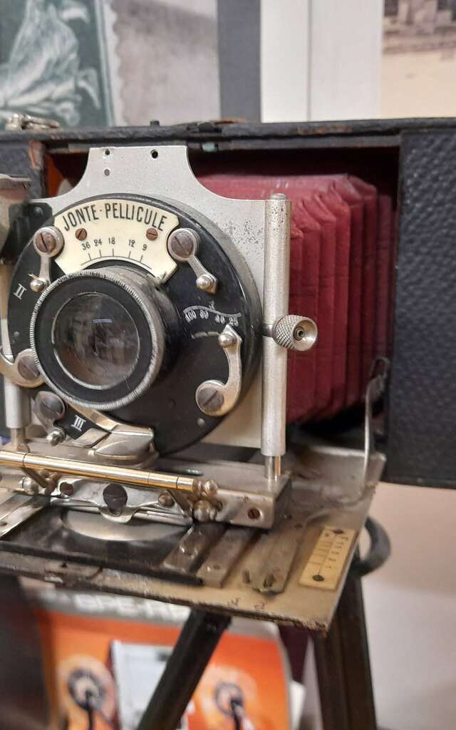 Flash-back en famille : Devenez les artistes et artisans du passé !