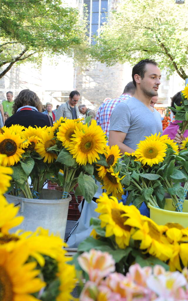 Marché de Saint-Pierre-la-Cour