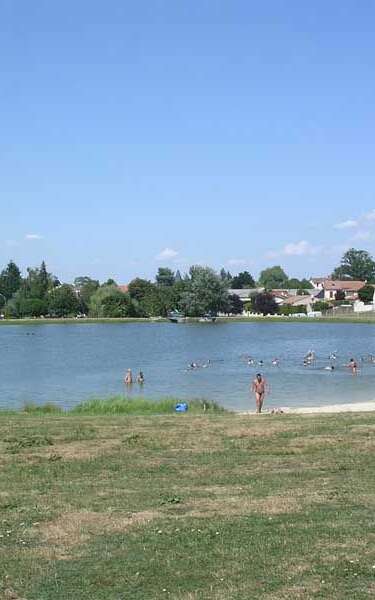 Plan d'eau de Cognac la Forêt