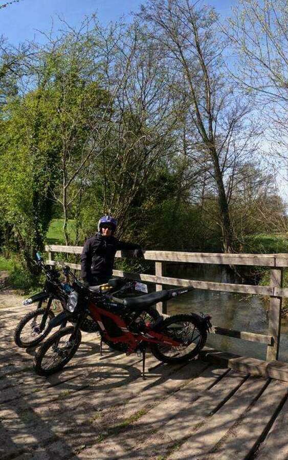 Li-Bikes Adventures : Motos électriques à Rocques