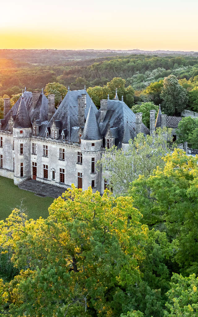 Château et Tour Michel de Montaigne