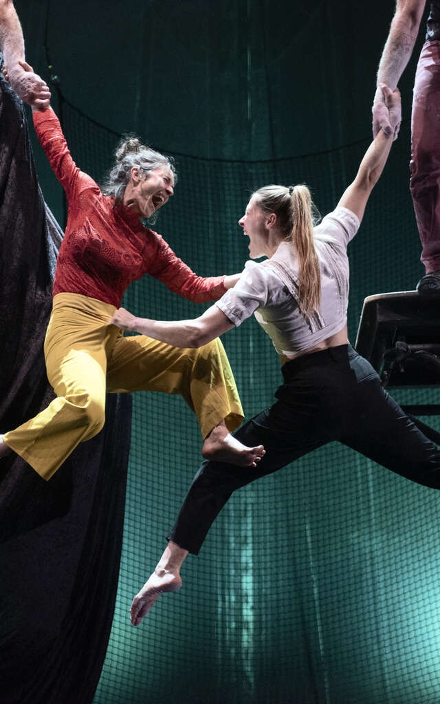 CIRQUE : TRAXXX / CIE CIRKVOST