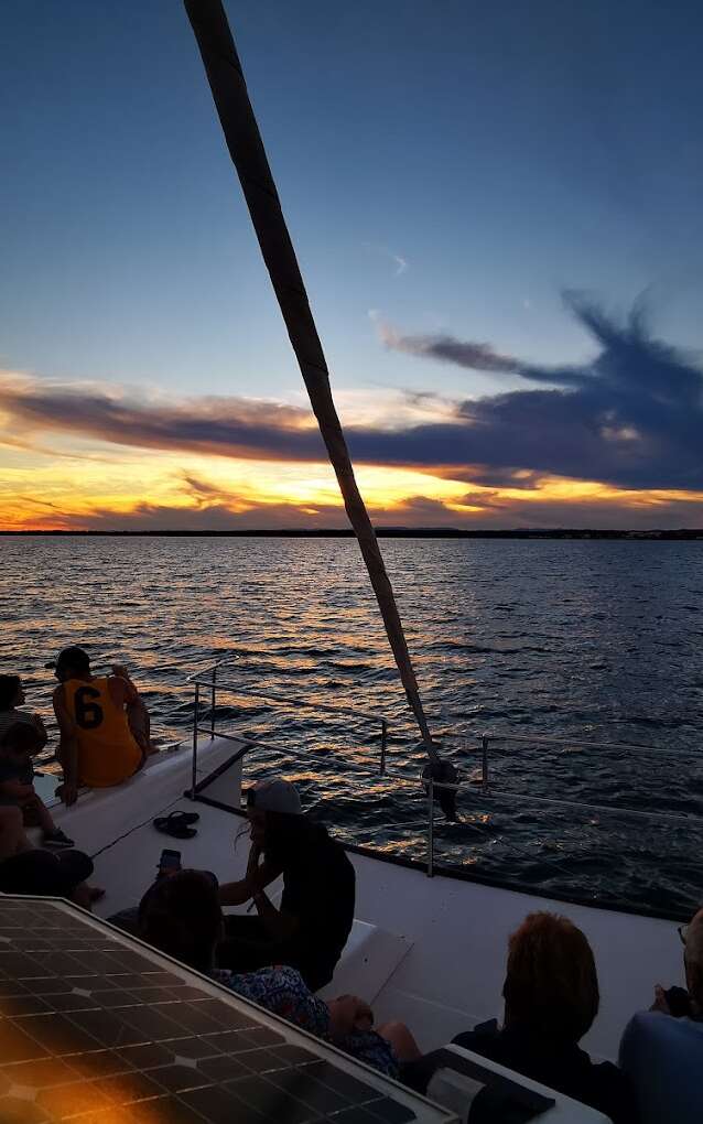 SORTIE CATAMARAN : COUCHER DE SOLEIL AVEC LE MANSATHAU