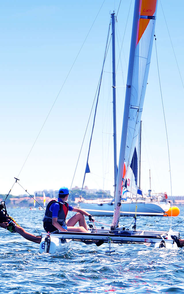 STAGE CATAMARAN