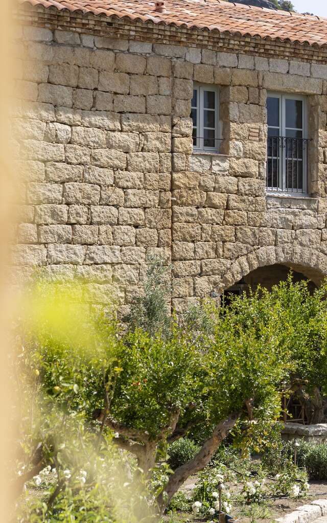 LE HAMEAU DE SAPARALE