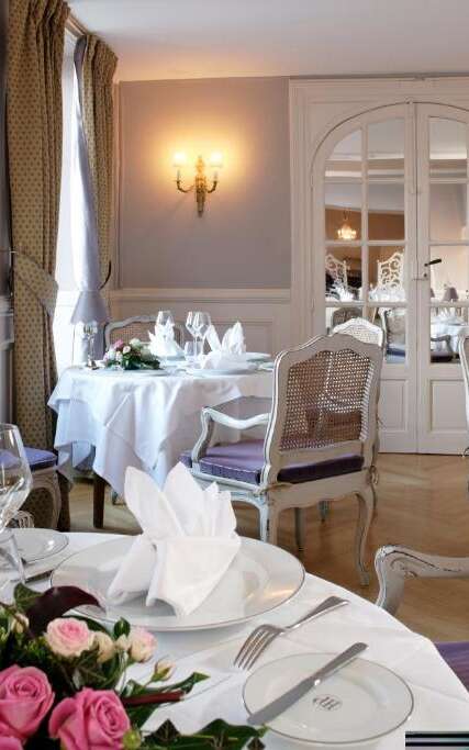 Le Relais
