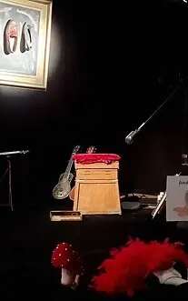 Les tout-petits au spectacle "A petits pas" par la Cie Hors-Logerie