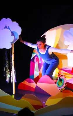 Les tout-petits au spectacle : Faut pas pousser !