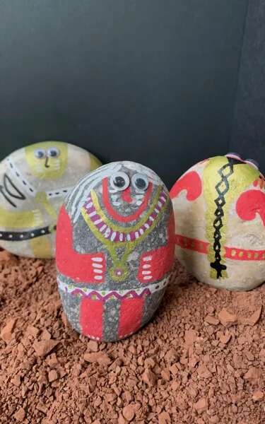 Visite/atelier pour tous : "Statues-menhirs sur galet".