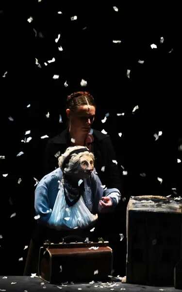Spectacle "Juste Iréna"