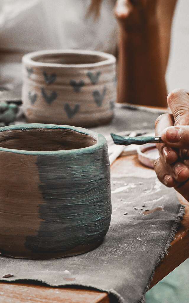 Ateliers créatifs chez Saâm - Peinture sur céramique