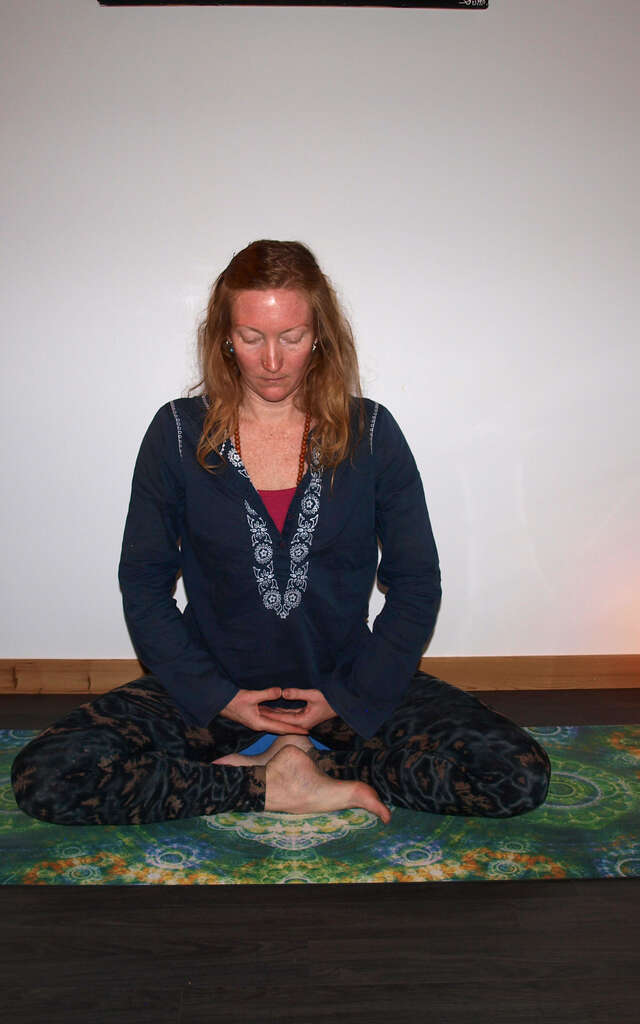 Julia Chargé - Renaissance Yoga et massage bien-être