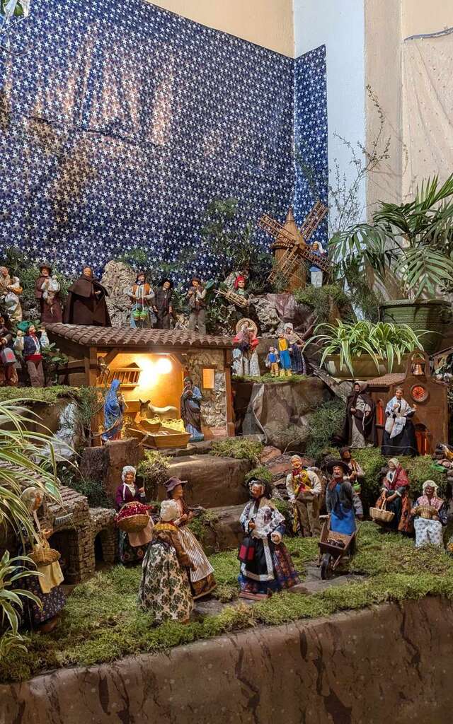 Crèche de Noël de l'église Notre-Dame-de-l'Assomption