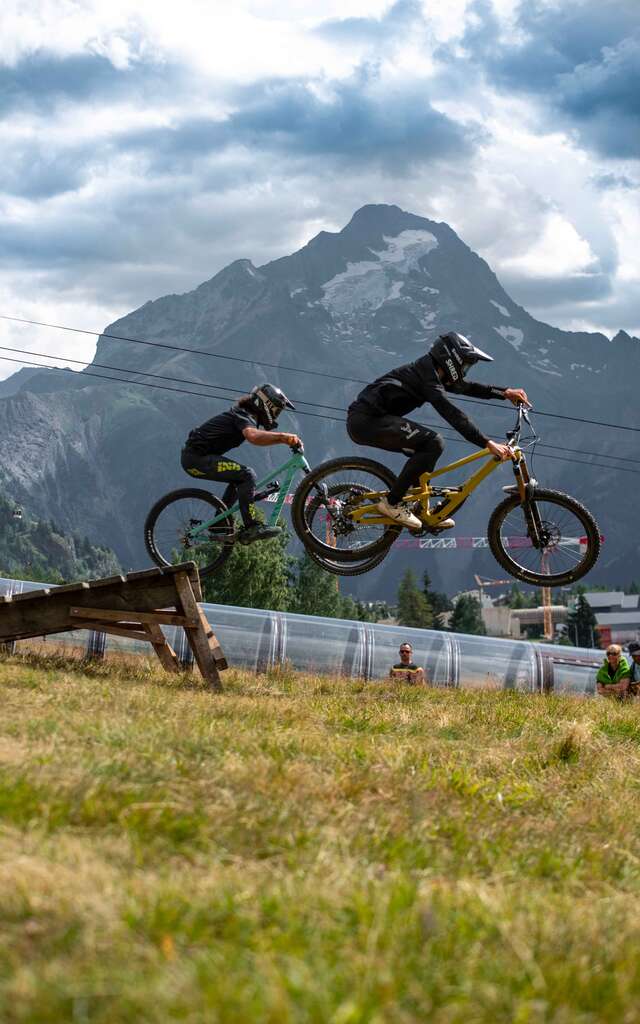 Dual Slalom by Back In Bike