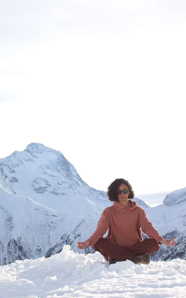 Outdoor yoga session and breakfast at Chalet Mounier