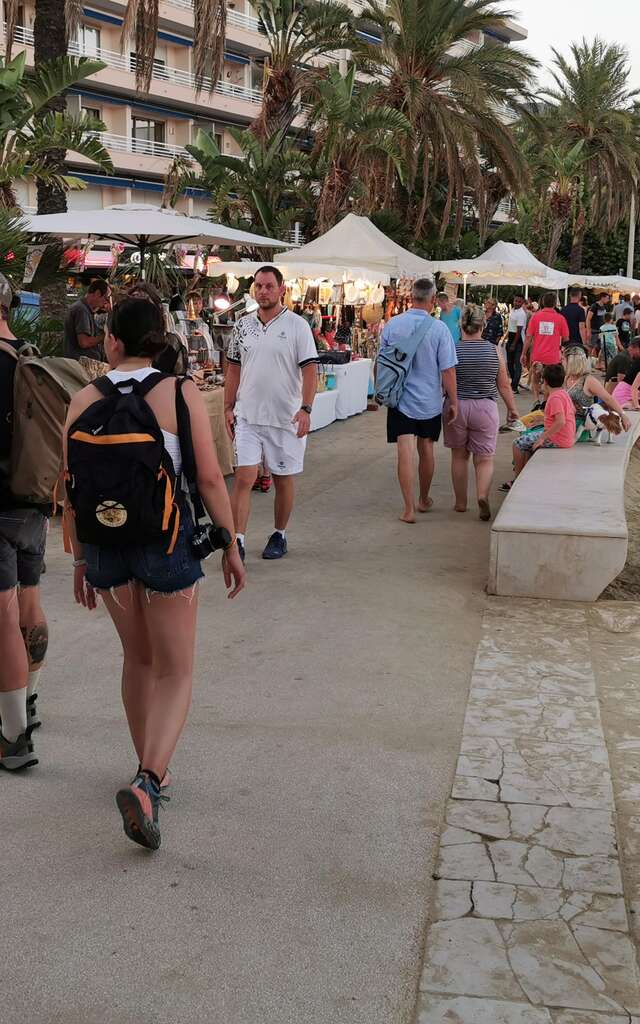 Marché nocturne artisanal à Saint-Clair
