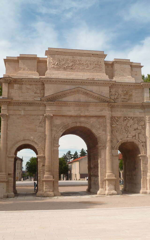 The Arch of Orange
