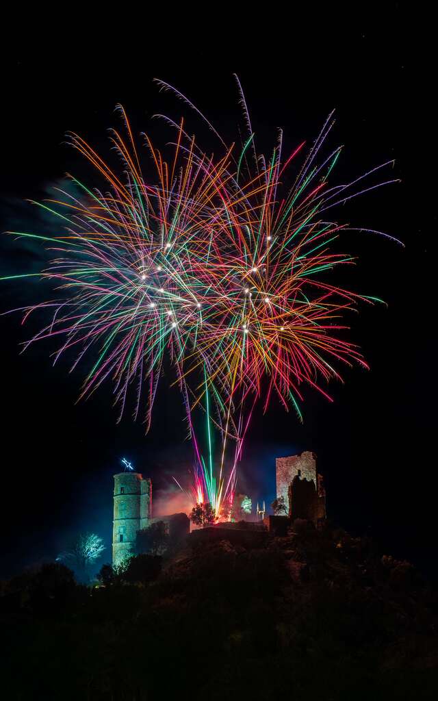 Weihnachtsfeuerwerk in Grimaud