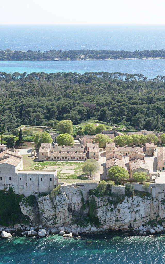 Musée du Masque de Fer et du Fort Royal