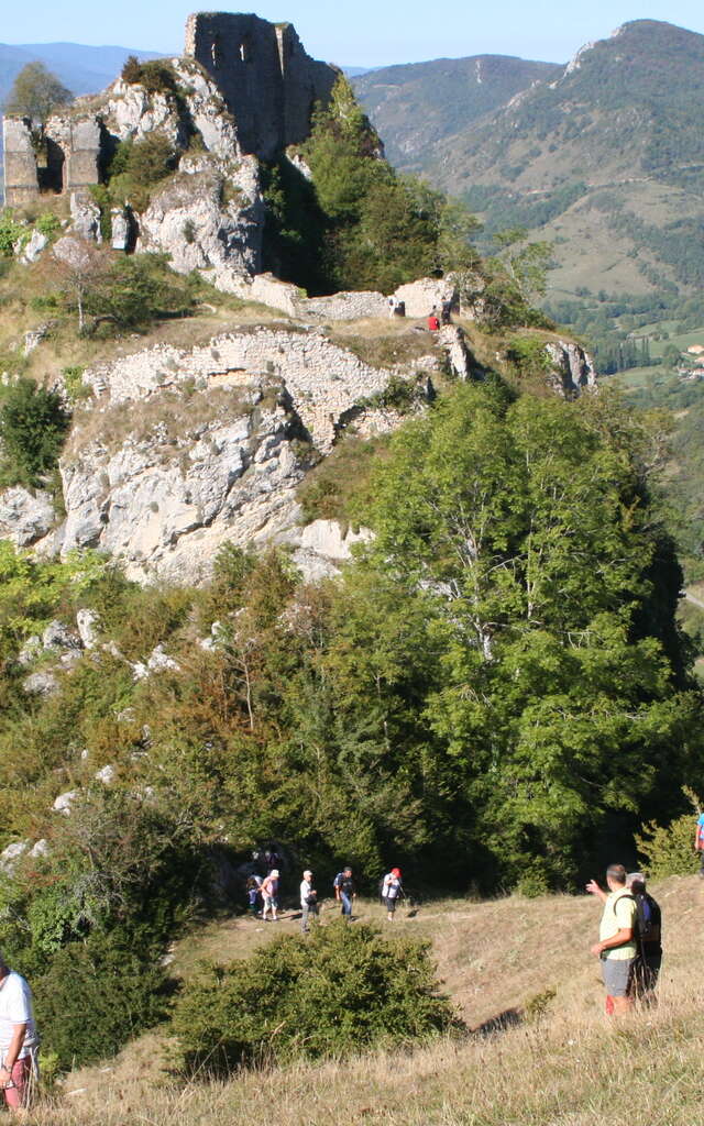 Le château de Roquefixade par le bac