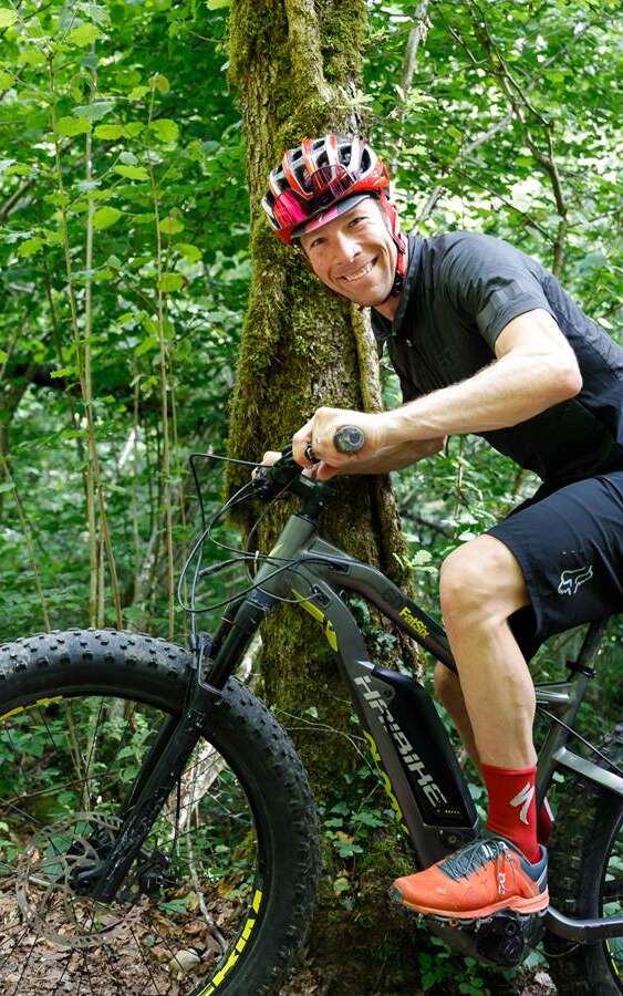 "Le petit Canada Savoyard"  en VTT fatbike électrique - été