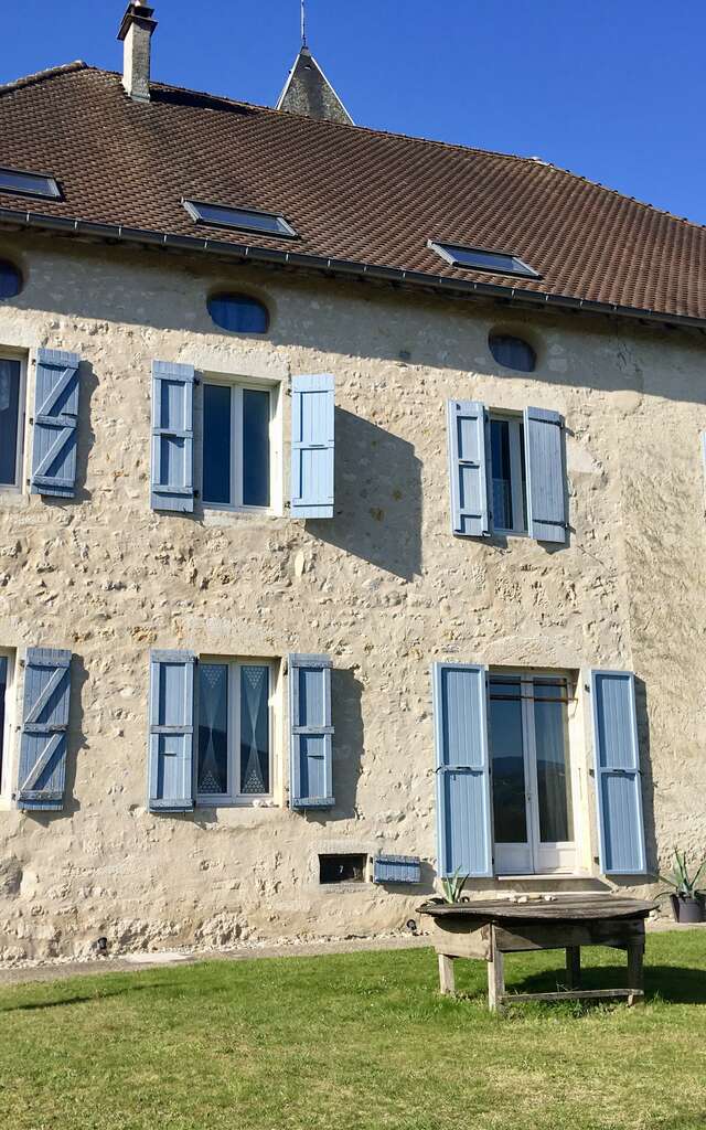 Lodge "Les Pierres Levées" - Le Parterre