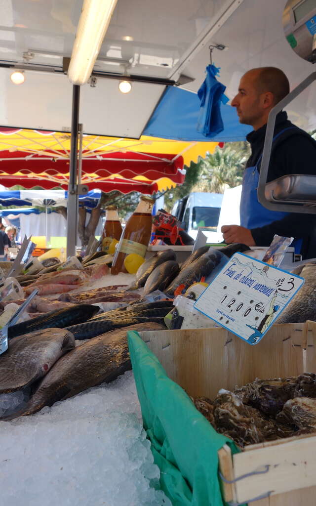 Il mercato di Ayguade