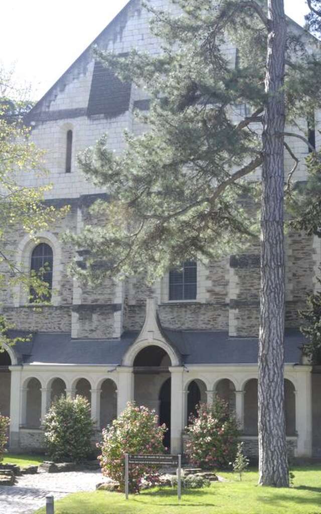 Museo Jean Lurçat y de la tapicería contemporánea