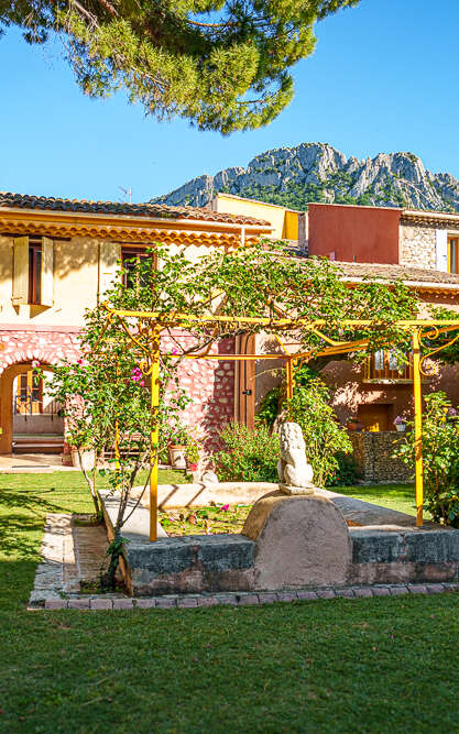 Hôtel Les Arcades - Le Lion d'Or