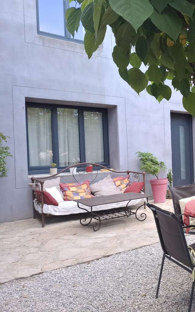 Gite Coté cour 75 m2