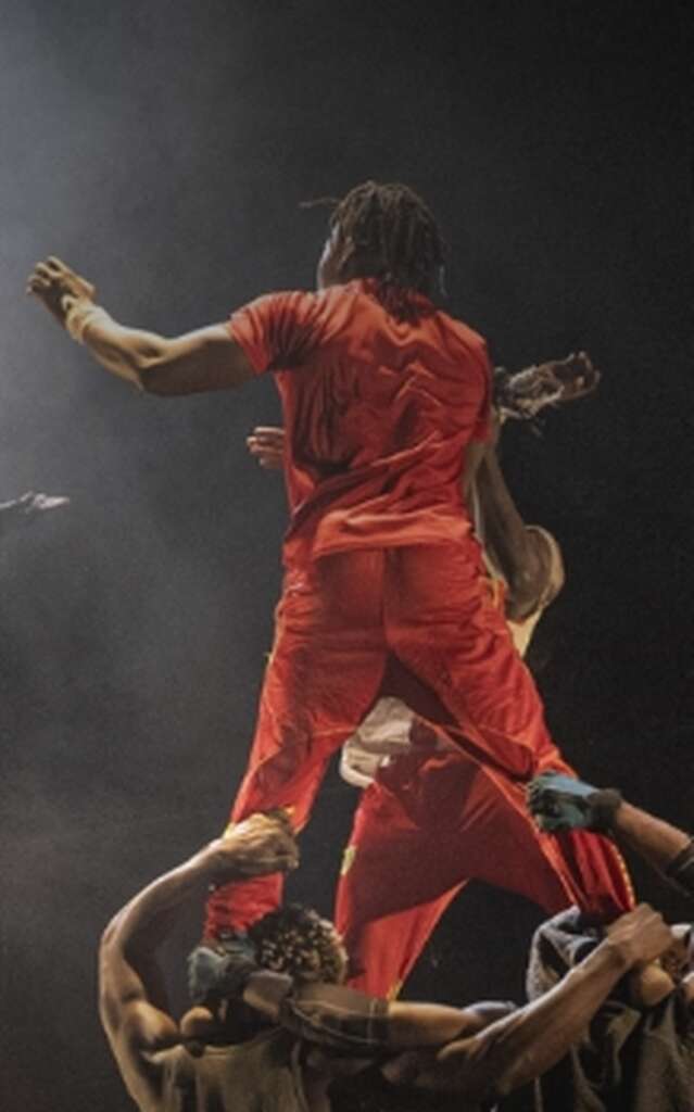 Yé (l'eau) cirque contemporain