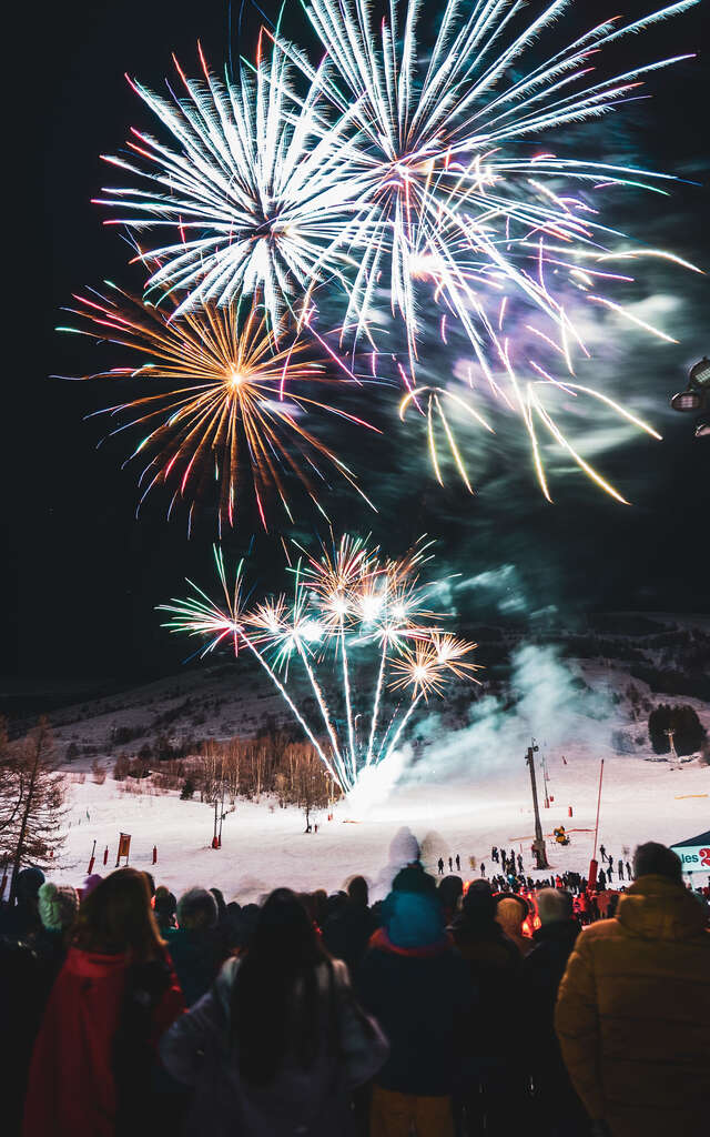 Feu d'artifice Ambassadeur des Alpes