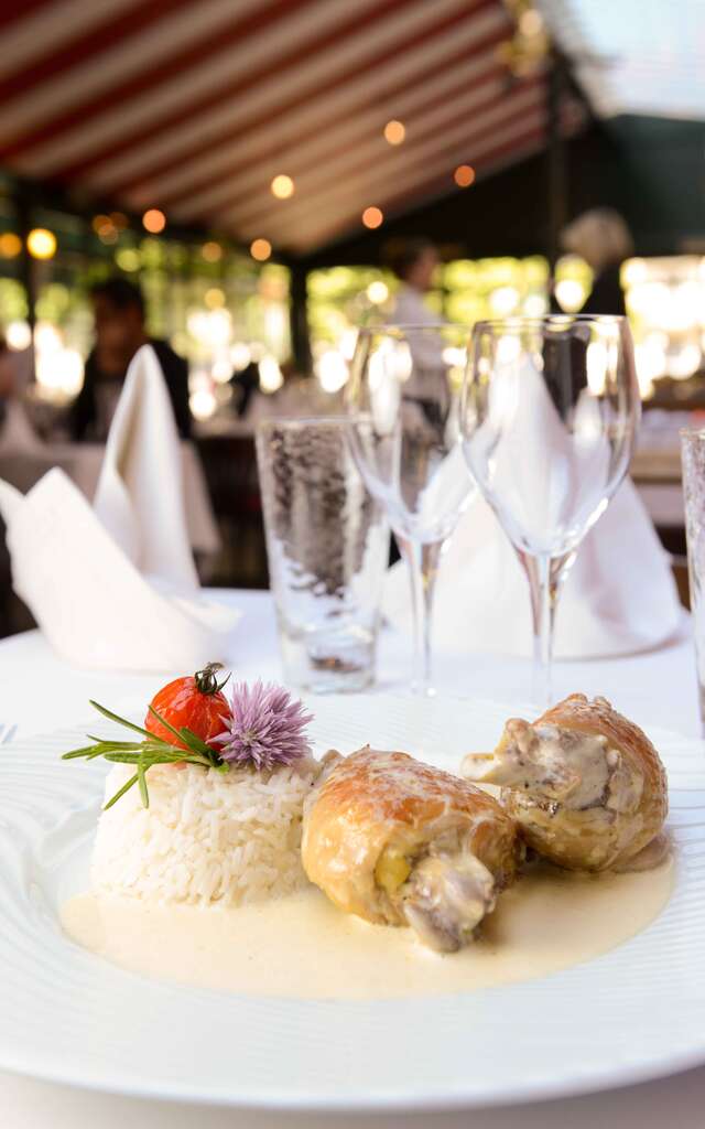 Brasserie Place Bernard