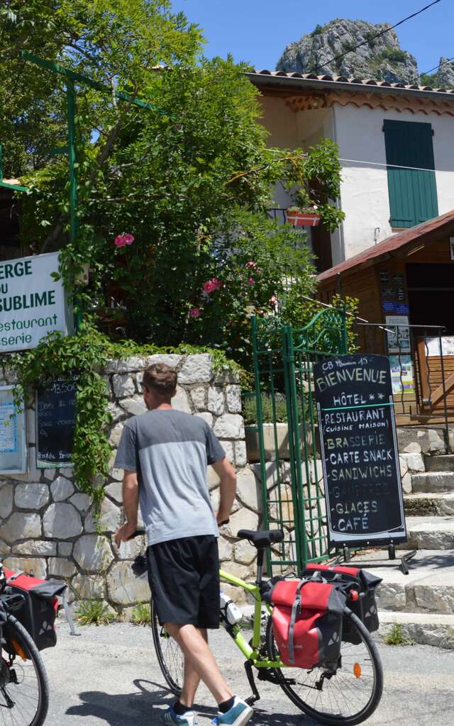 Auberge Du Point Sublime