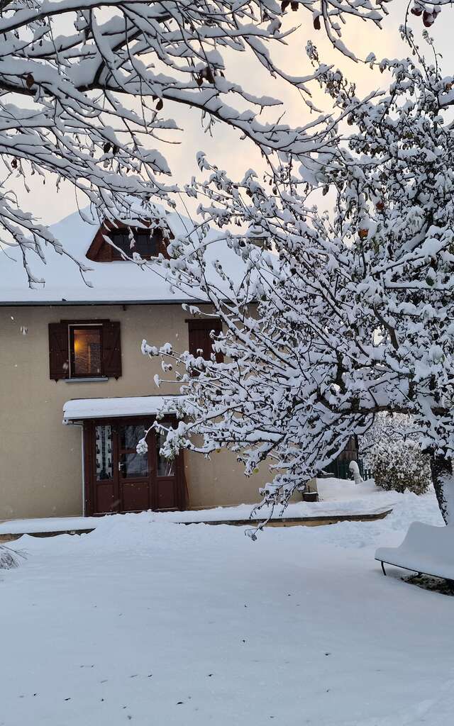 CHALET LES BOUVREUILS 6 personnes (Mont de Lans village)