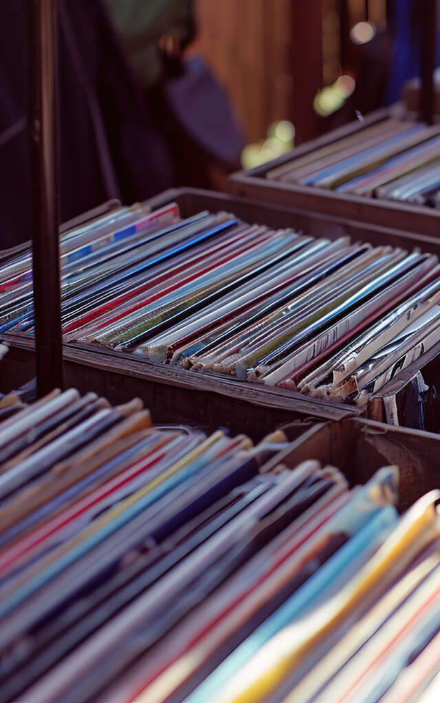 Vinyl Market