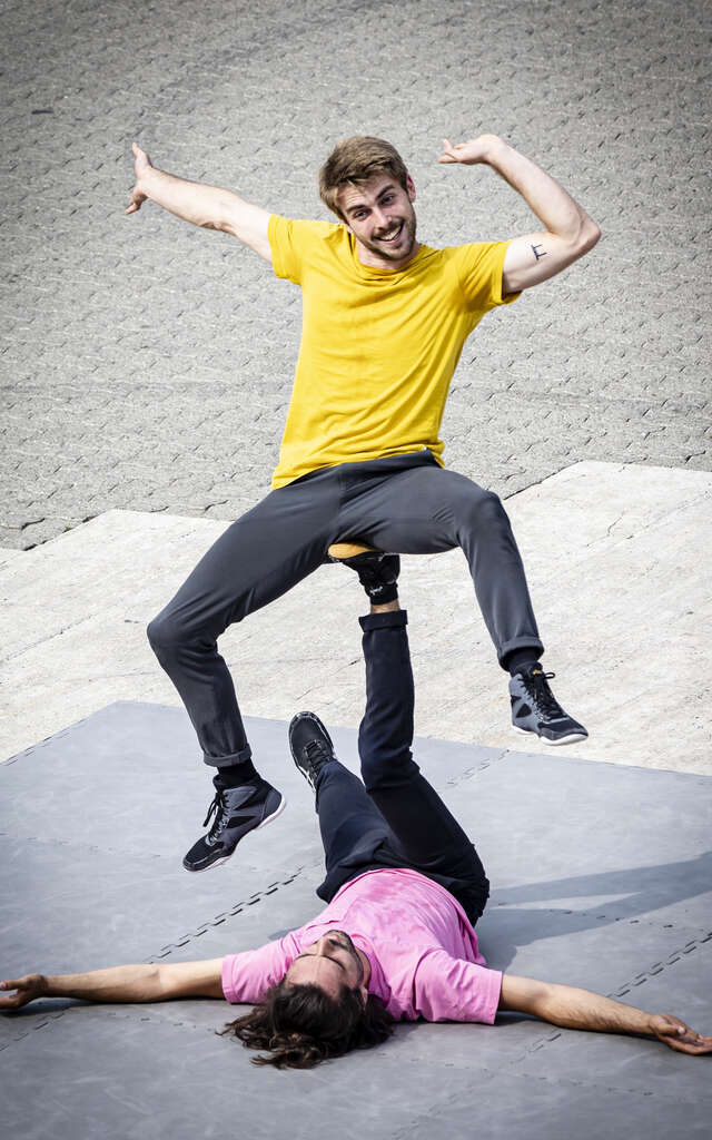 Spectacles : "Triscot" et "Intimement Vôtre"