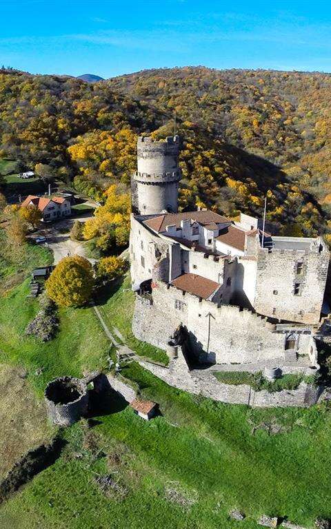 Le château de Tournoël - Les balades de Léa et Tino