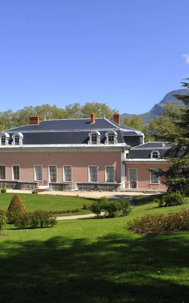 Parc de Buisson Rond et Château de Boigne