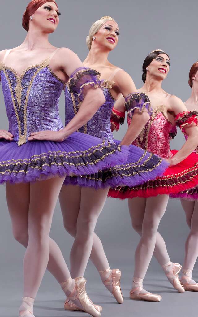 Les Ballets Trockadero de Monte Carlo • 50 ans de drag en tutus !