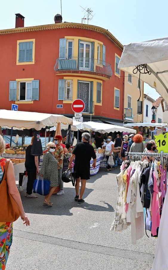 Marché forain du Cros-de-Cagnes