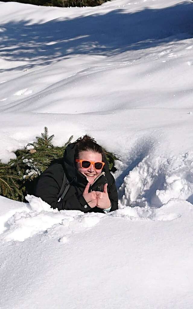 Snowshoe hike - L'Ecole du petit Montagnard