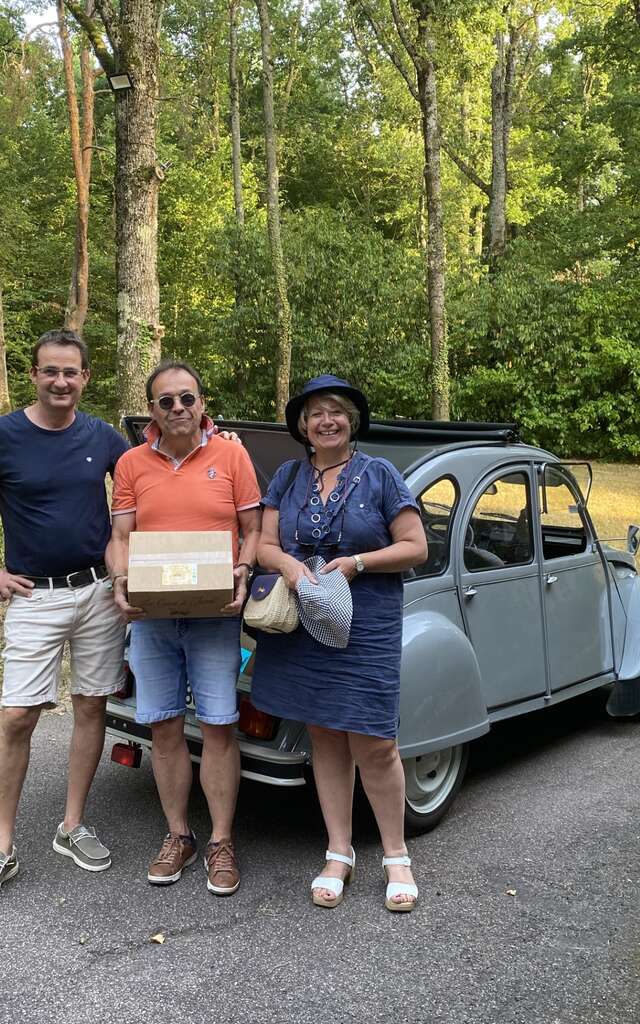 Prenez la route du terroir en 2 CV
