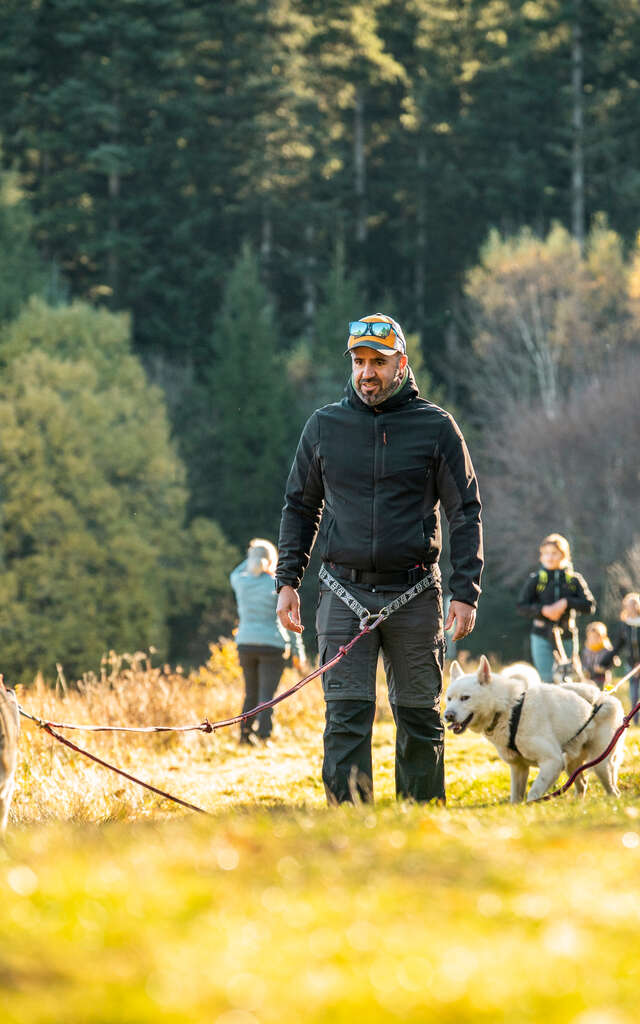 Hiver 2025/2026 - Bougez dans le Pilat - Cani-randonnée (à partir de 8 ans) - Saint-Régis-du-Coin