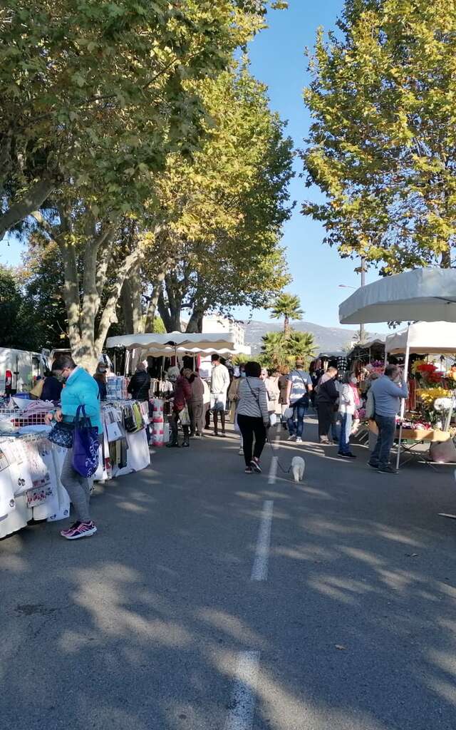Marché dominical