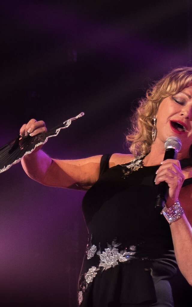 Jeane Manson en concert