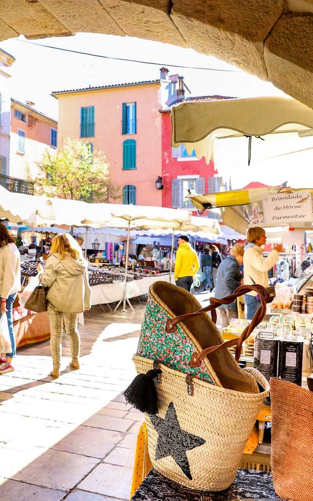 Marché provençal de Valbonne